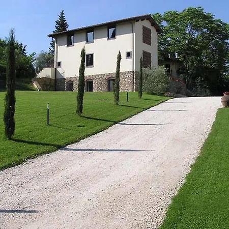 Il Poggiolo Delle Rose Bed & Breakfast 2*